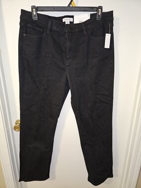 Black Straight-Leg Jeans